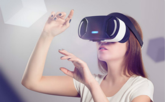 老師來了·與你一起期待《VR場景交互應(yīng)用》這堂課！