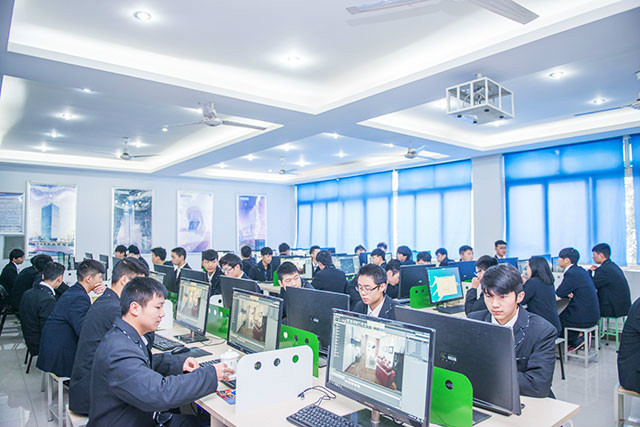 打工返鄉(xiāng)學(xué)什么技術(shù)好？去新華學(xué)電腦怎么樣？工資高嗎？