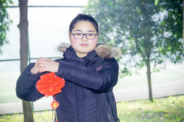新生證言|唐琴：逆光前行的女孩，夢(mèng)想不留遺憾！