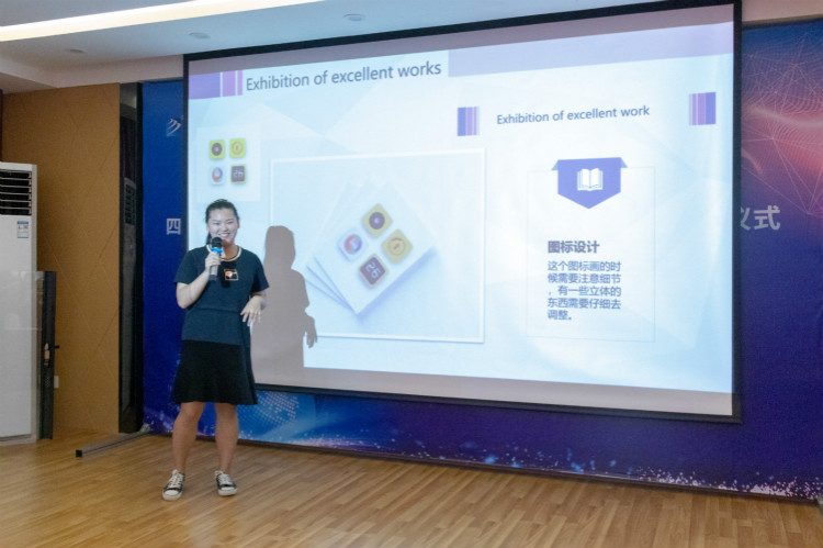 離高薪就業(yè)，你只就差一個(gè)新華的距離！