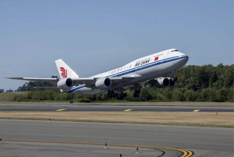 “神鳥”起飛了！成都天府國際機場試飛四川新華迎來高光時刻！