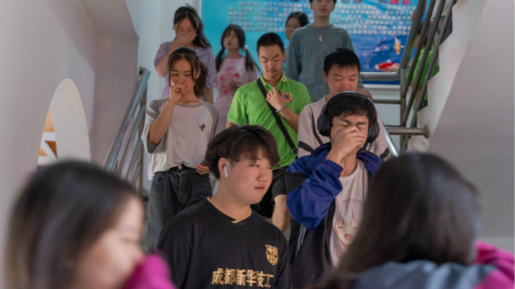 消防演練走進四川新華，筑牢安全防火墻