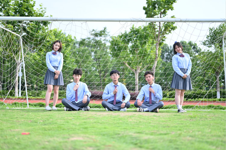 屢創(chuàng)新高！2021年新華學(xué)子薪資盤(pán)點(diǎn)