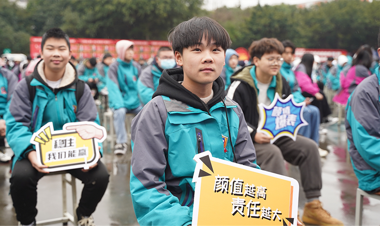 2022新華產(chǎn)教聯(lián)盟項目發(fā)布暨春季人才預定會盛大舉行！