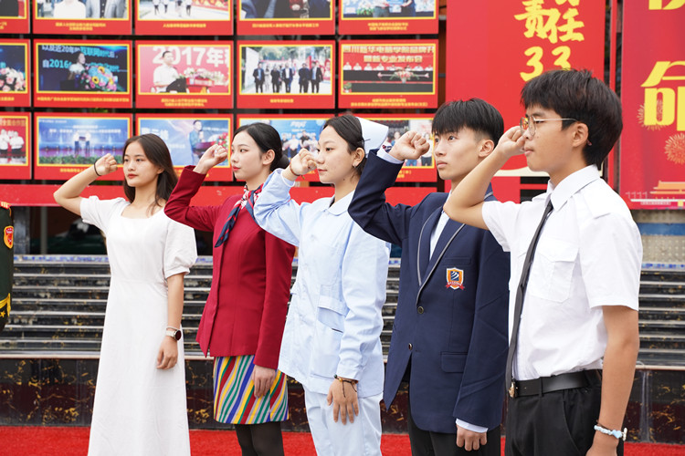 祖國頌！新華迎國慶，祝福“誦”祖國