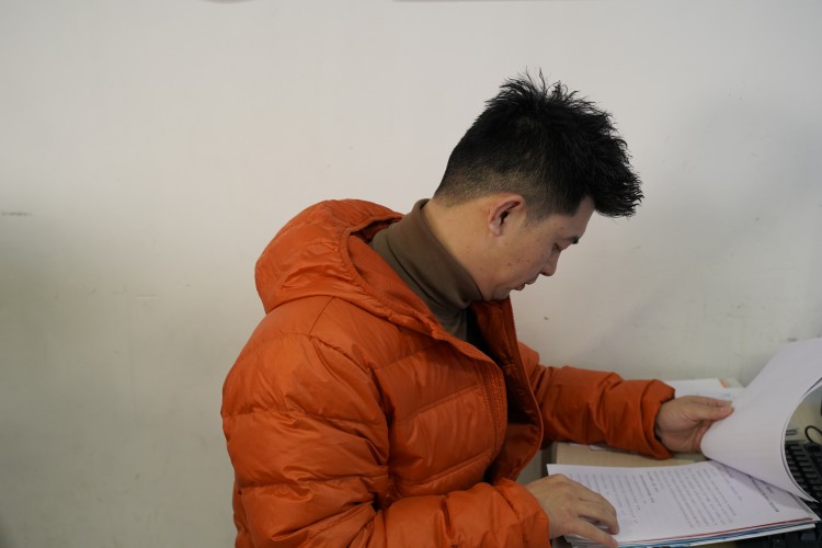 桃李滿天下，春暉遍四方