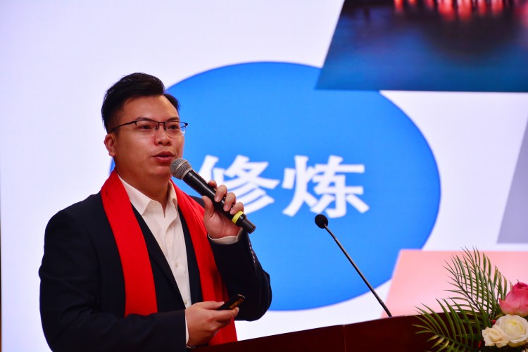開學第一課丨弘揚工匠精神，實現(xiàn)技能報國