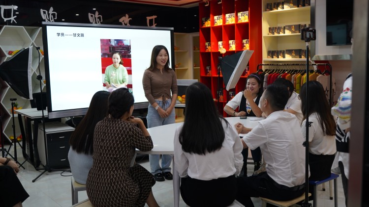 五一試學(xué)營新鮮出爐，好玩好學(xué)只等你來！