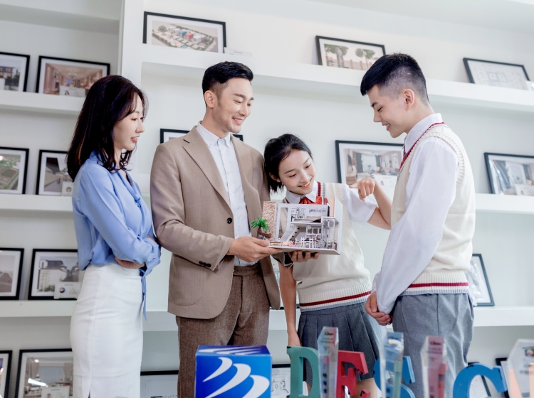 成都新華職業(yè)教育：揚帆起航，成就未來之航程