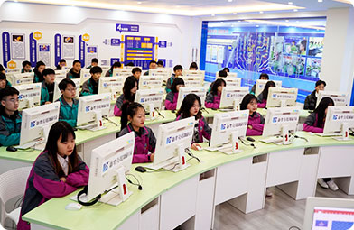四川新華電腦學院5G網(wǎng)絡實訓基地